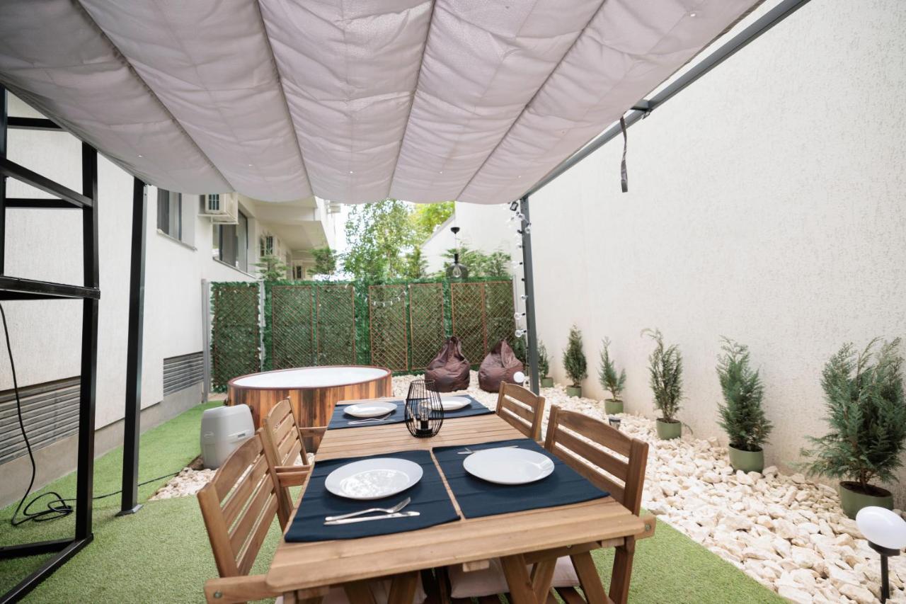 Apartament Downtown Hidden Garden With Jacuzzi In Bukareszt Zewnętrze zdjęcie
