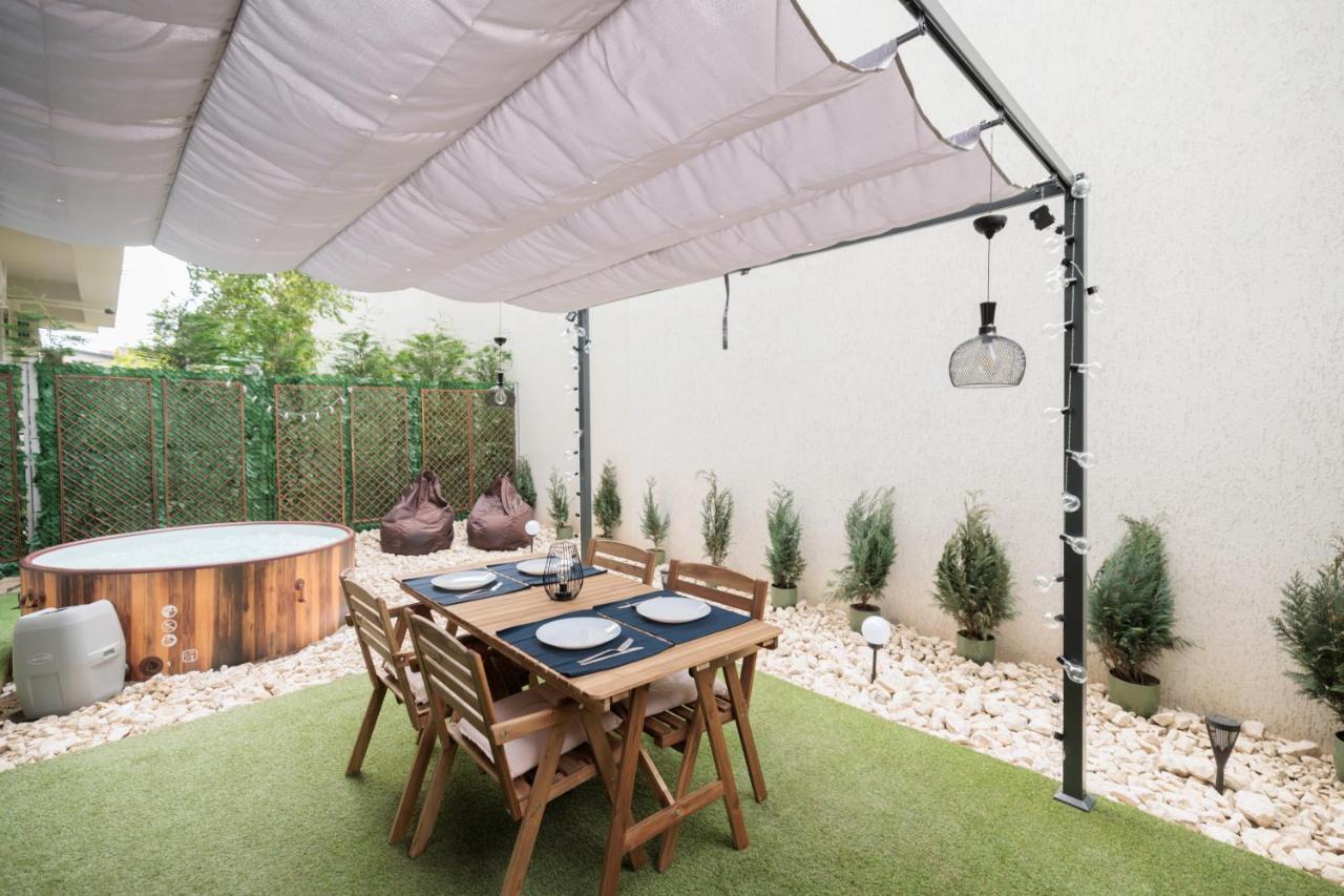 Apartament Downtown Hidden Garden With Jacuzzi In Bukareszt Zewnętrze zdjęcie