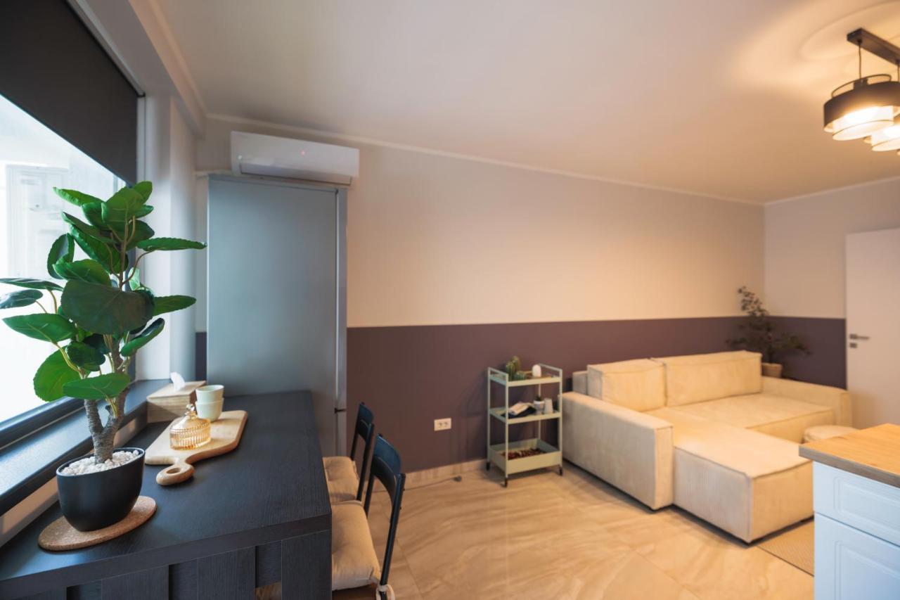 Apartament Downtown Hidden Garden With Jacuzzi In Bukareszt Zewnętrze zdjęcie