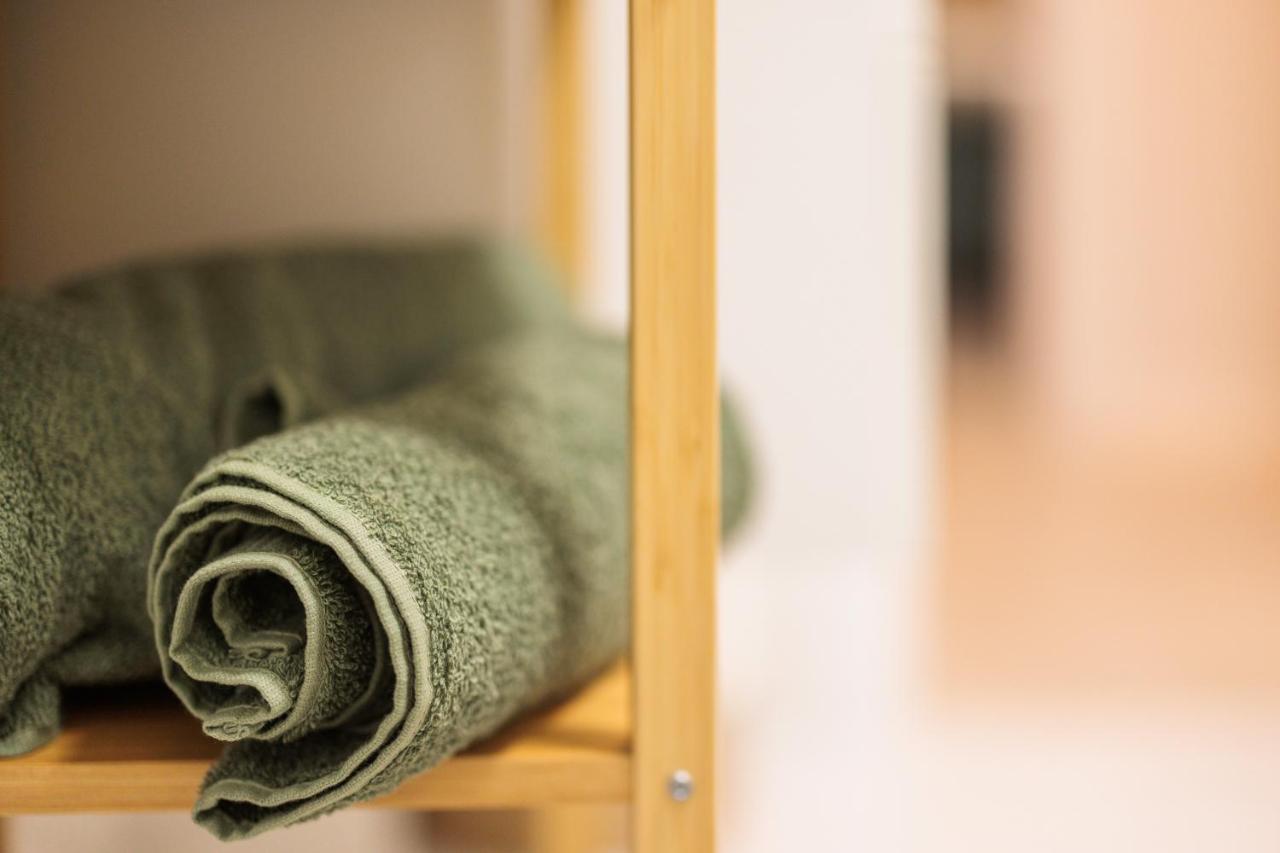 Apartament Downtown Hidden Garden With Jacuzzi In Bukareszt Zewnętrze zdjęcie