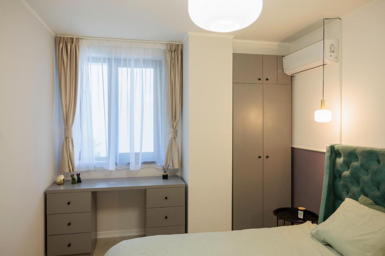 Apartament Downtown Hidden Garden With Jacuzzi In Bukareszt Zewnętrze zdjęcie