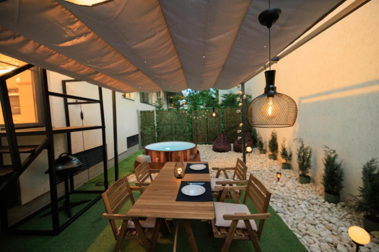 Apartament Downtown Hidden Garden With Jacuzzi In Bukareszt Zewnętrze zdjęcie